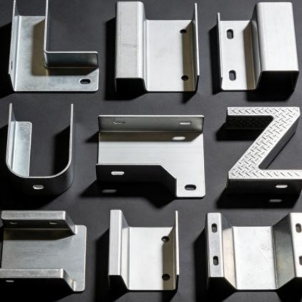 Peças de corte a laser de precisão em aço carbono